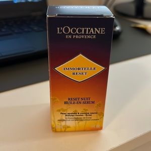L’occitane Immortelle reset overnight reset oil-in serum NWT 1.0oz